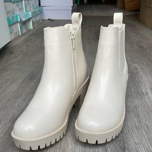 Ivory platform boot stretch panel & inside zipper for easy on/off TTS Top Moda
